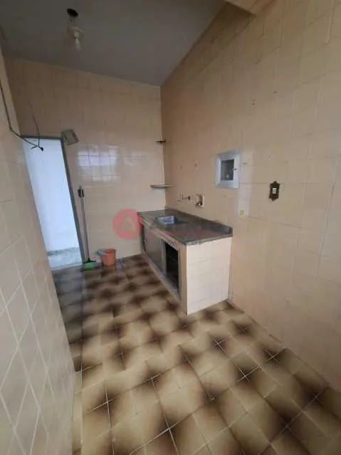 Apartamento com piso de madeira ou laminado, Brás de Pina — photo 3