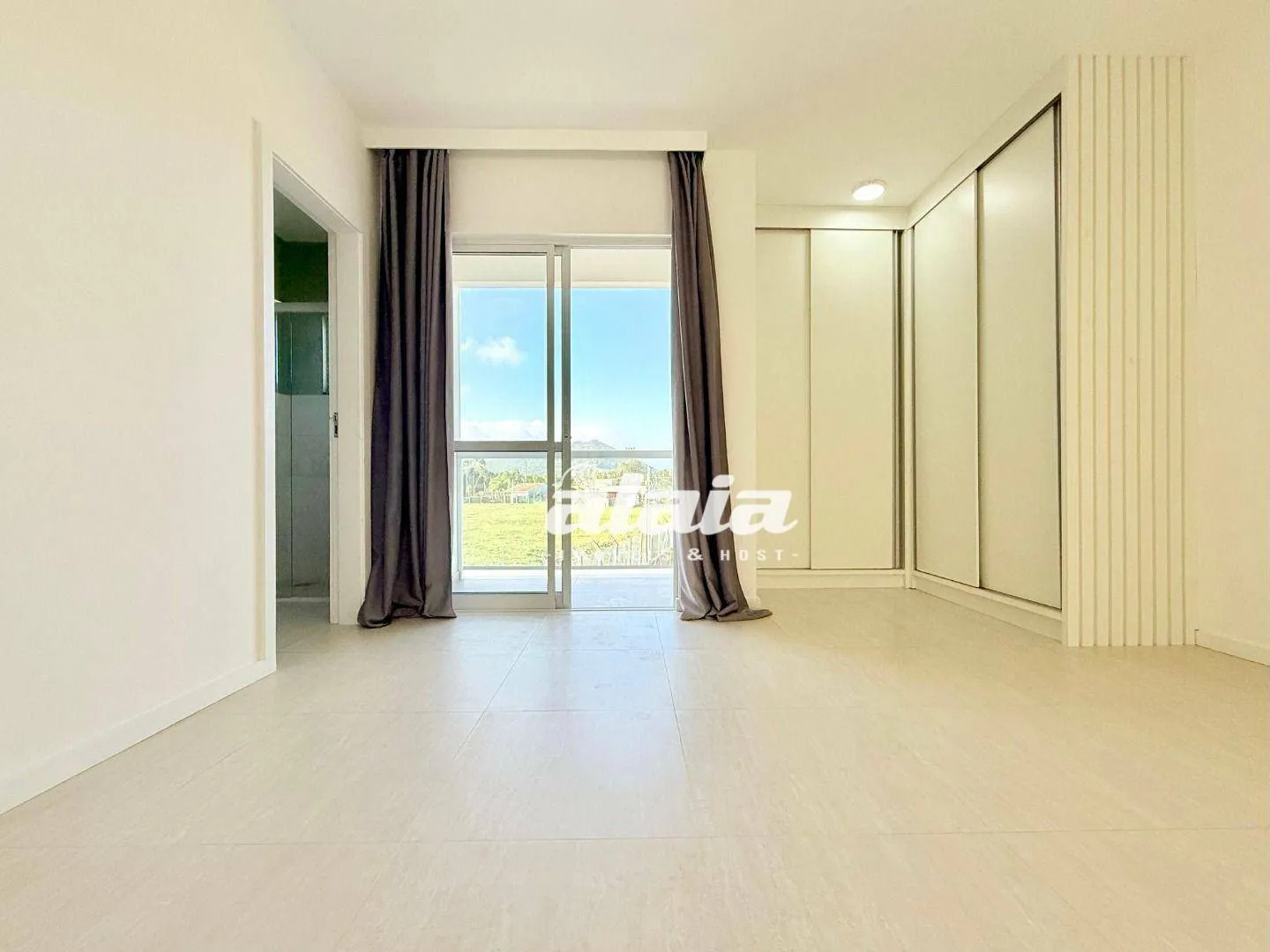 Casa en condominio de 220 m² con 3 suites y jardín privado — photo 25