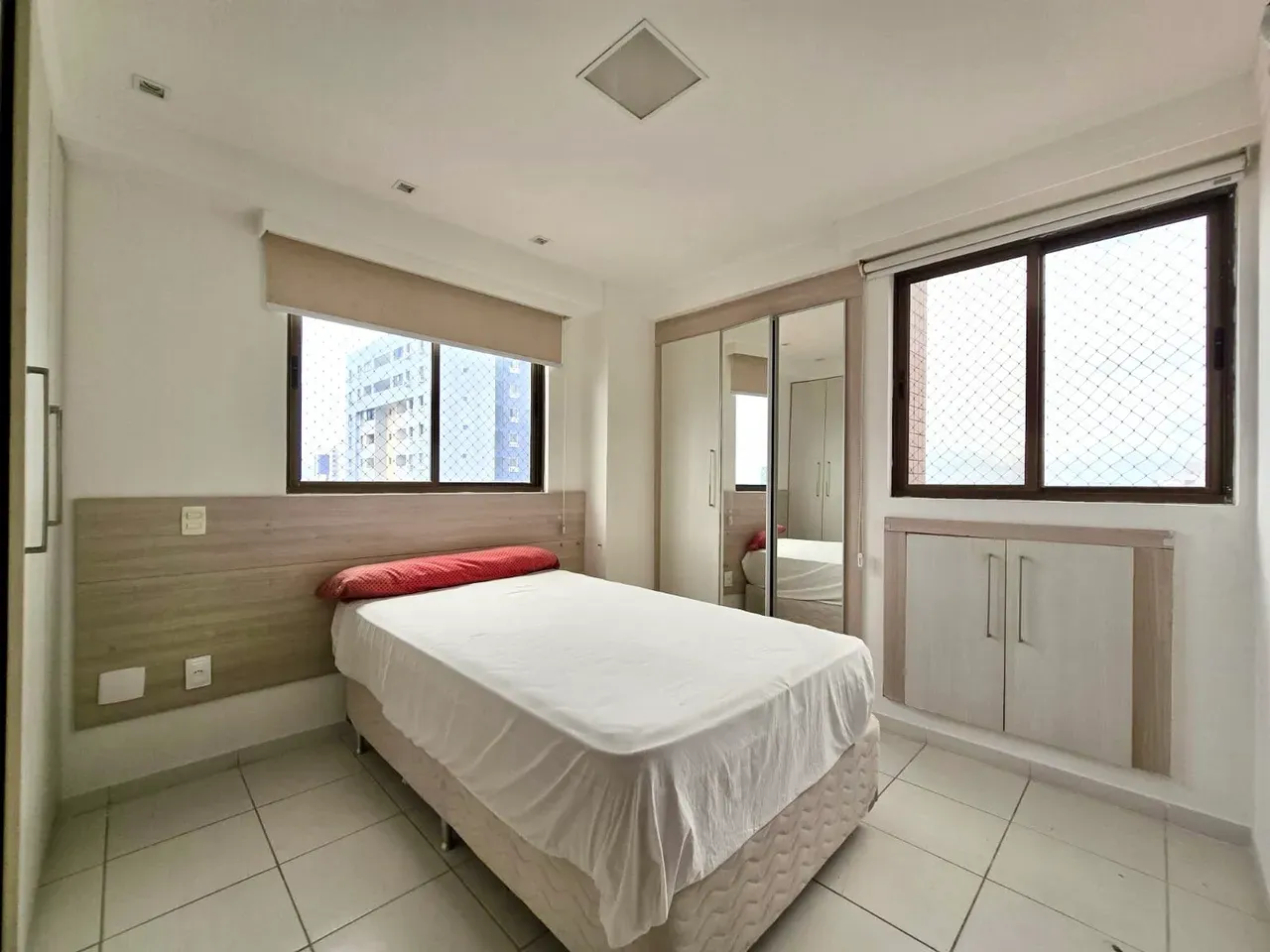 Apartment on the 11th floor with a home office — photo 6
