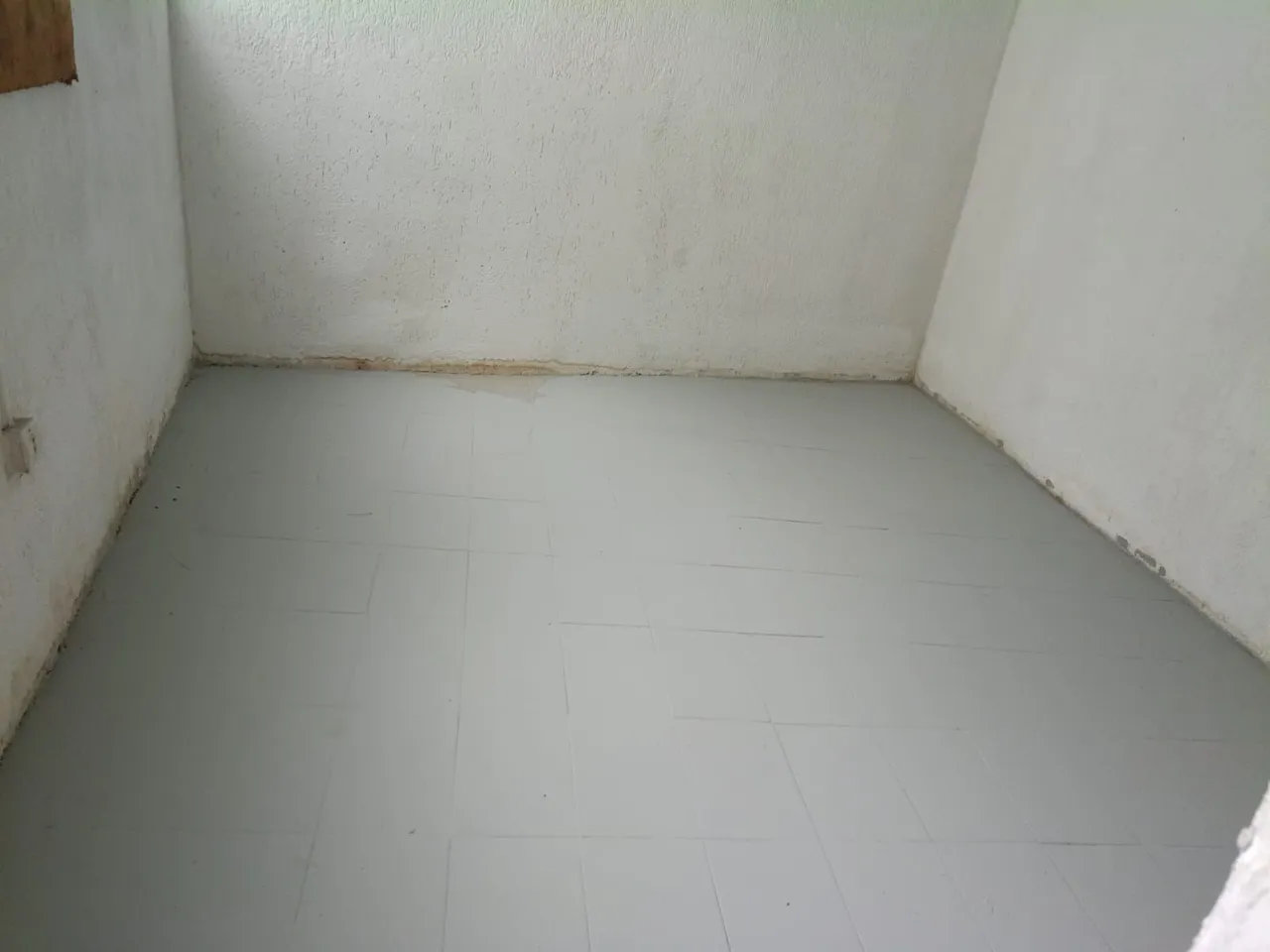 House without parking, 2 bedrooms and laundry area — photo 11