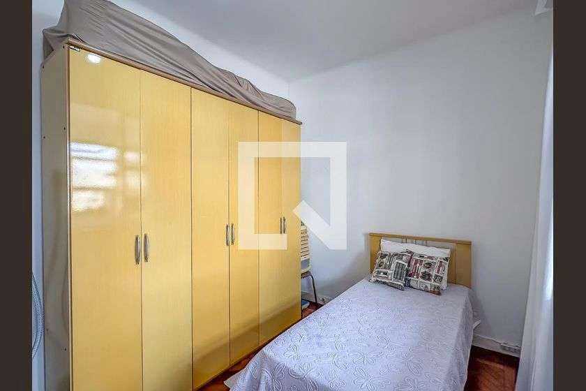 Furnished 86 m² apartment with 2 bedrooms and balcony — photo 9
