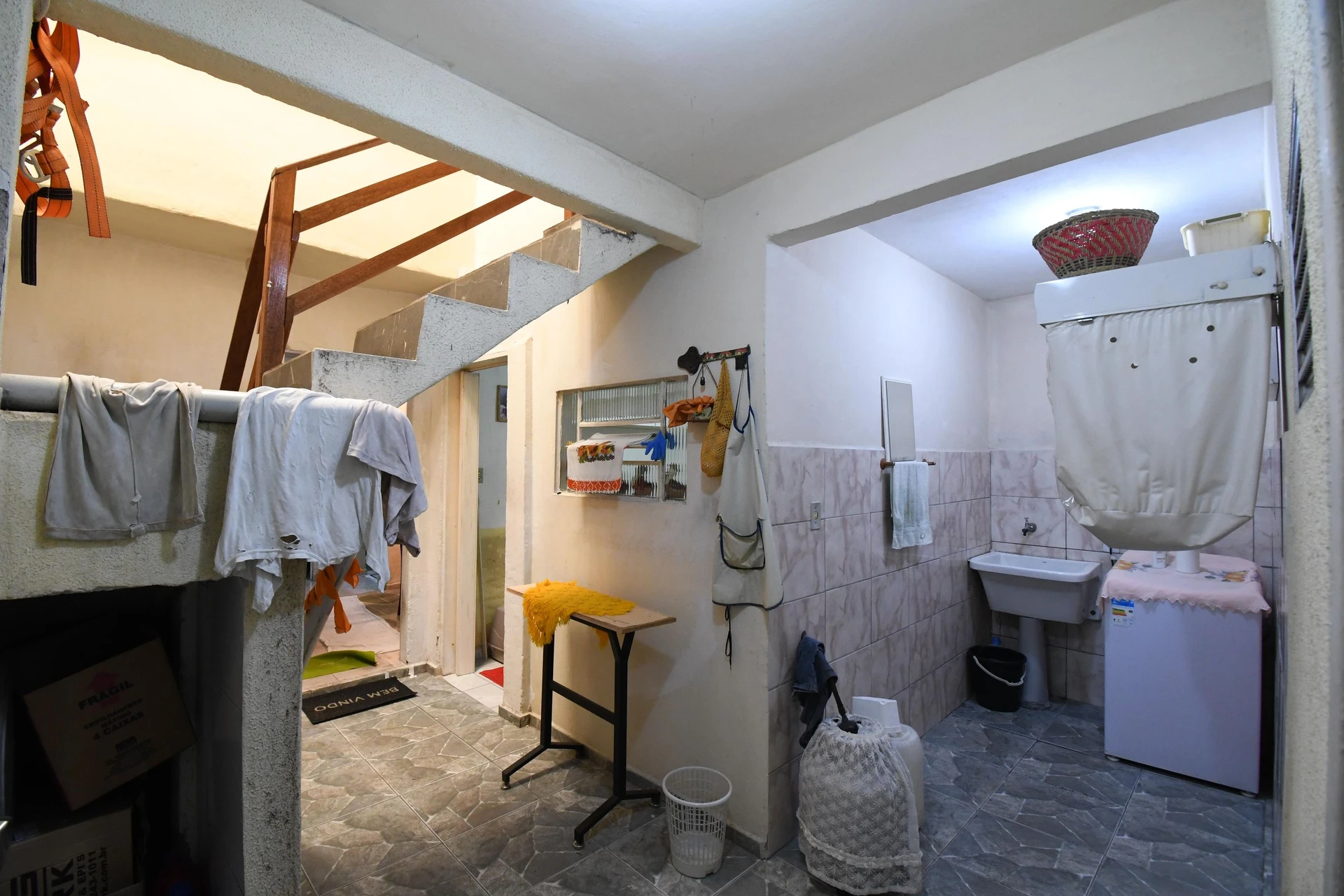 Casa de 55 m² con lavadora y balcón cerrado con vidrio — photo 33