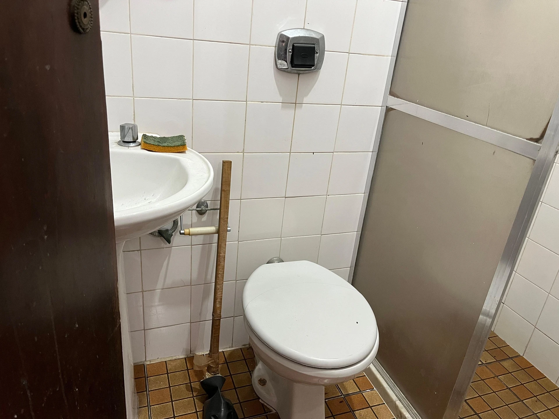 Casa sem mobília com 4 suítes e 7 banheiros — photo 16