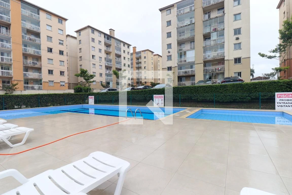 2-bedroom apartment with a glass-enclosed balcony — photo 29