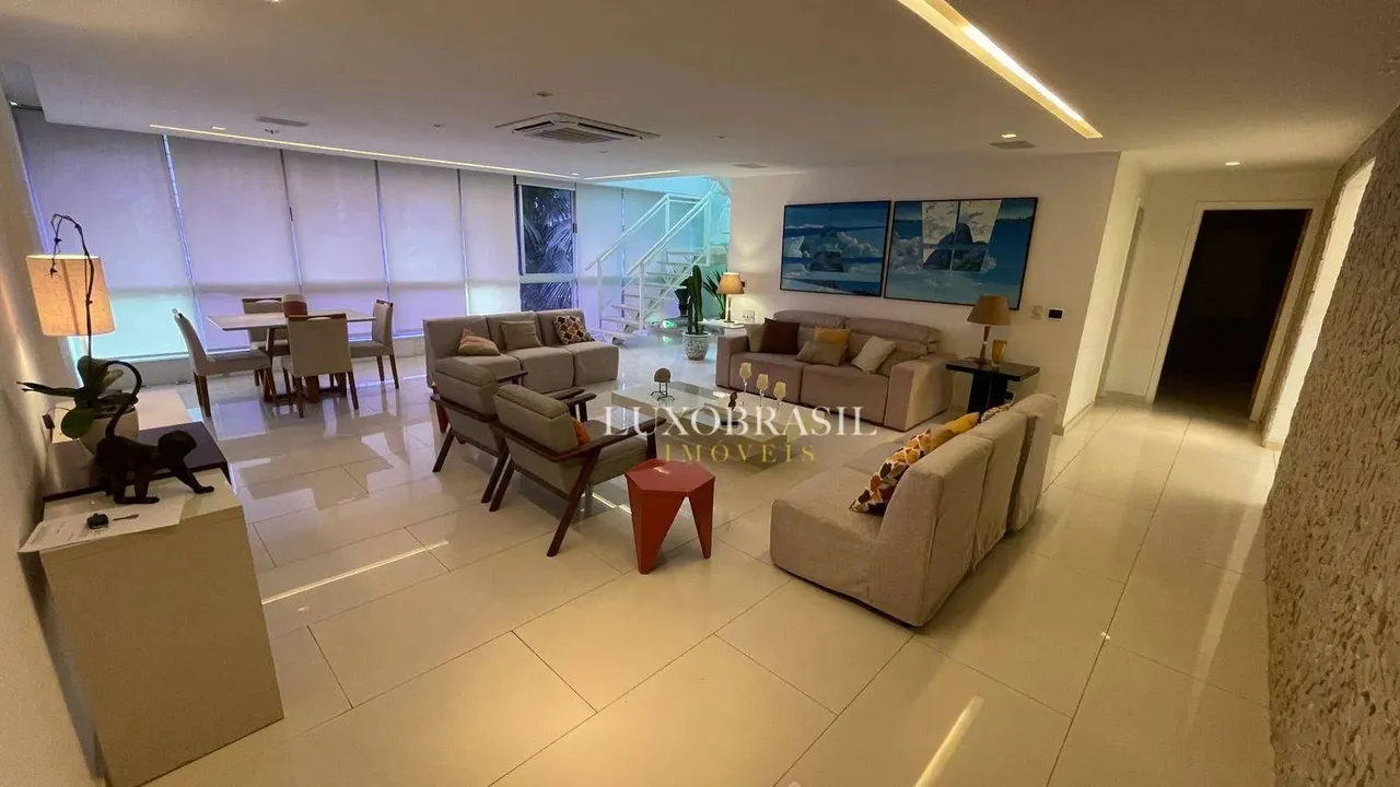 Apartamento mobiliado com 4 quartos e 5 banheiros — photo 11