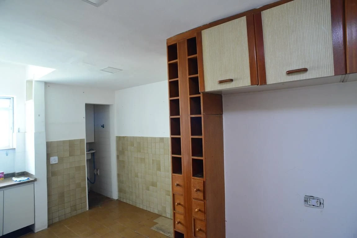 Квартира з 3 спальнями та власними ванними і балконом — photo 19