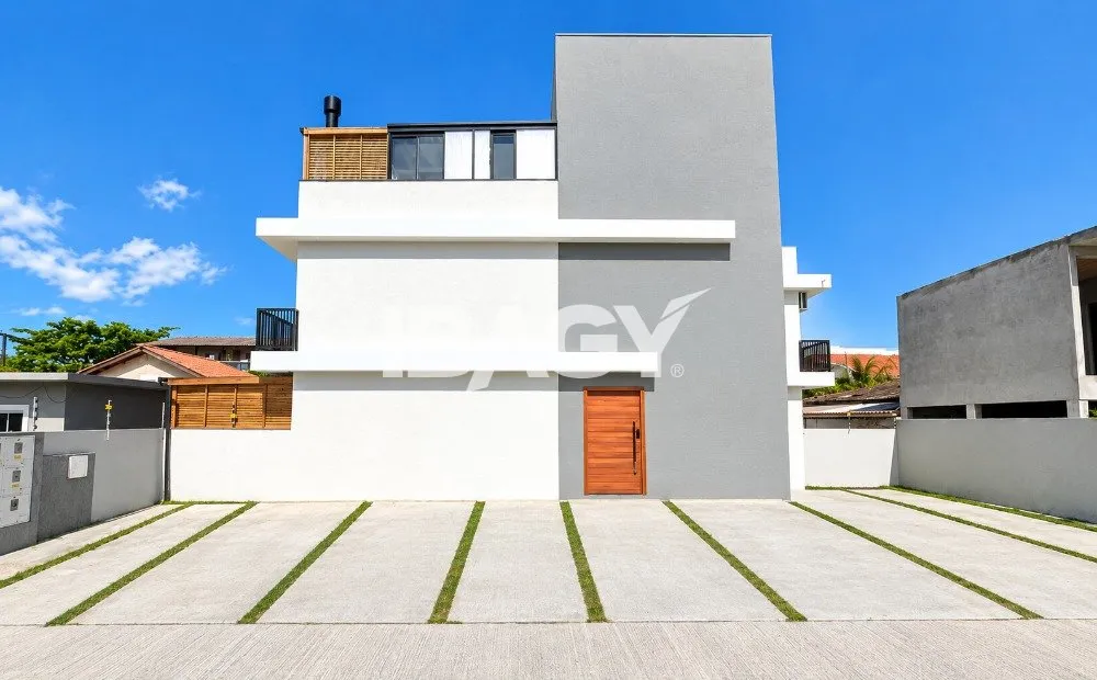 Furnished apartment, 56 m², with a water view — photo 9