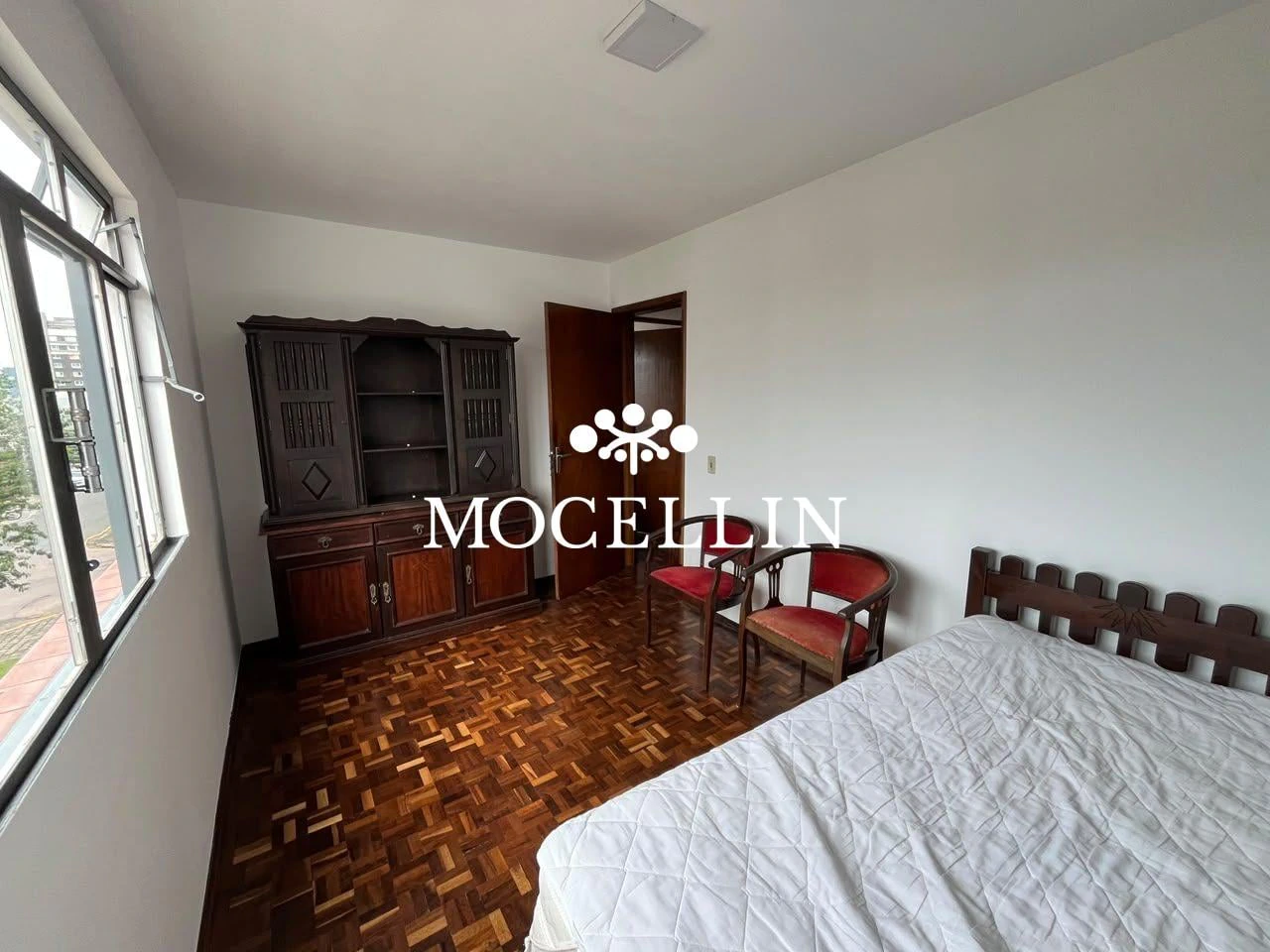 Apartamento, 107 m², com piso de madeira ou laminado — photo 4
