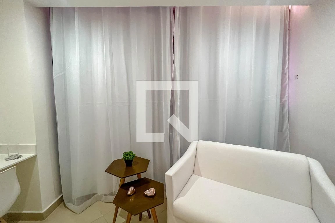 One-bedroom apartment with a home office in Rio de Janeiro — photo 11