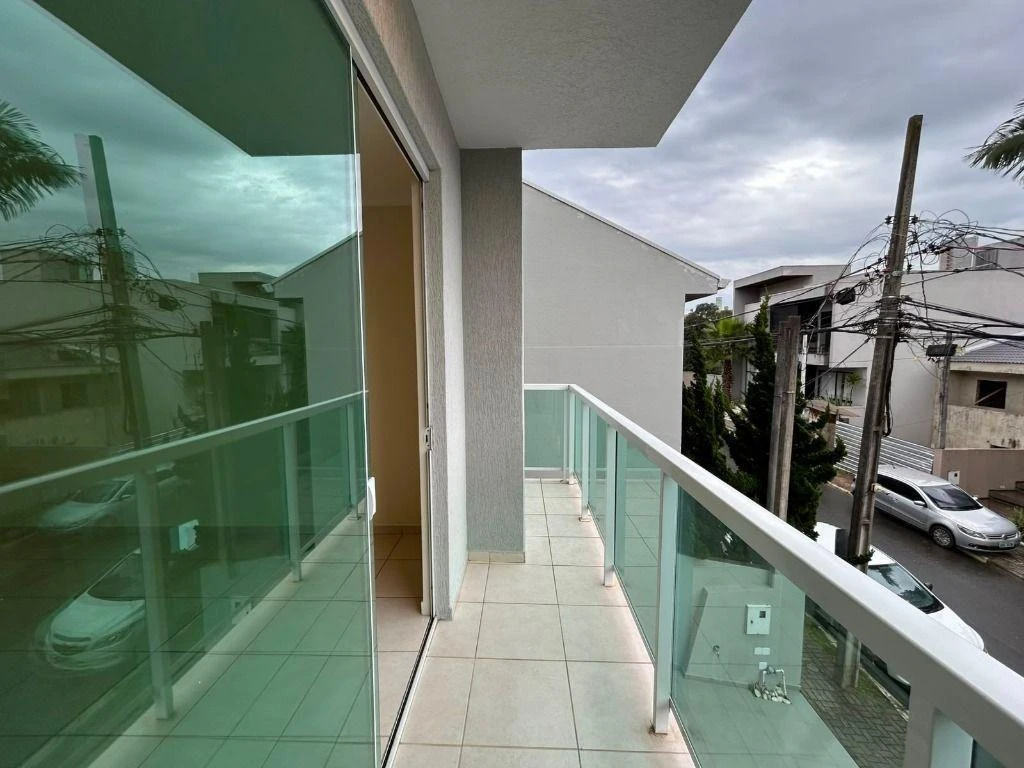 Unfurnished house with gas kitchen and 2 parking spaces — photo 23