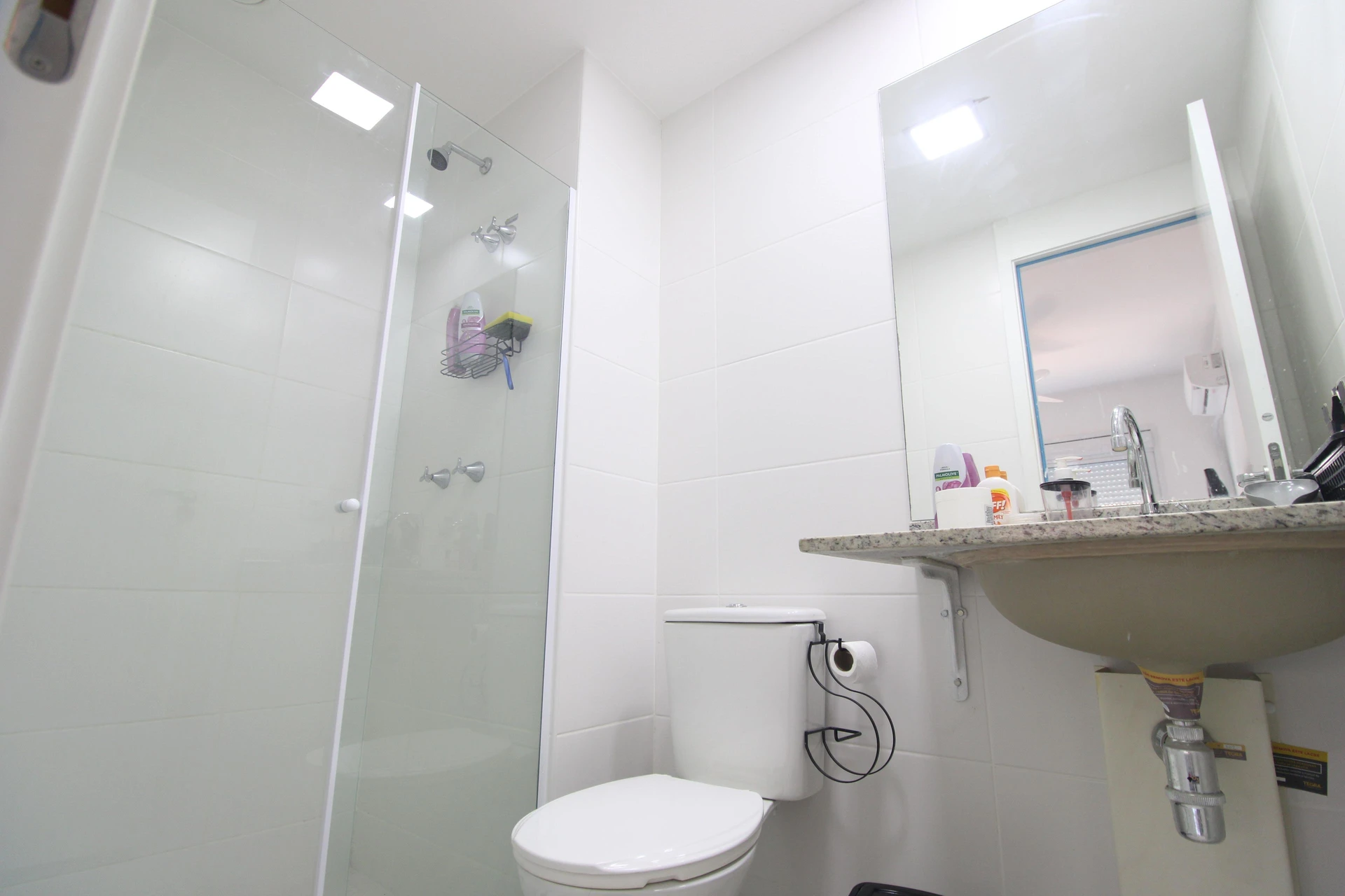 Apartamento mobiliado com 2 quartos e varanda — photo 18