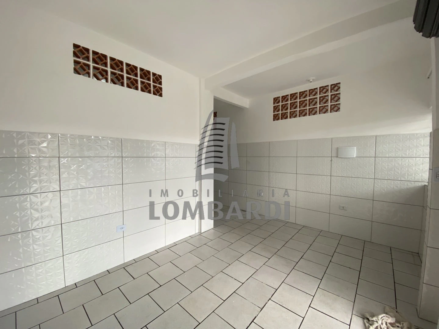 35 m² studio with 1 bedroom and 1 bathroom