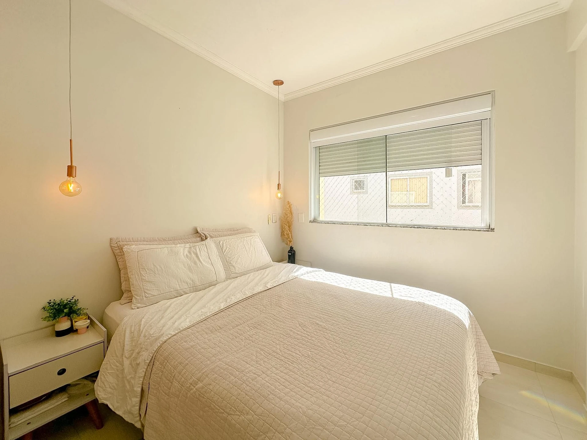 Furnished apartment, 92 m², with a grill on the balcony — photo 8