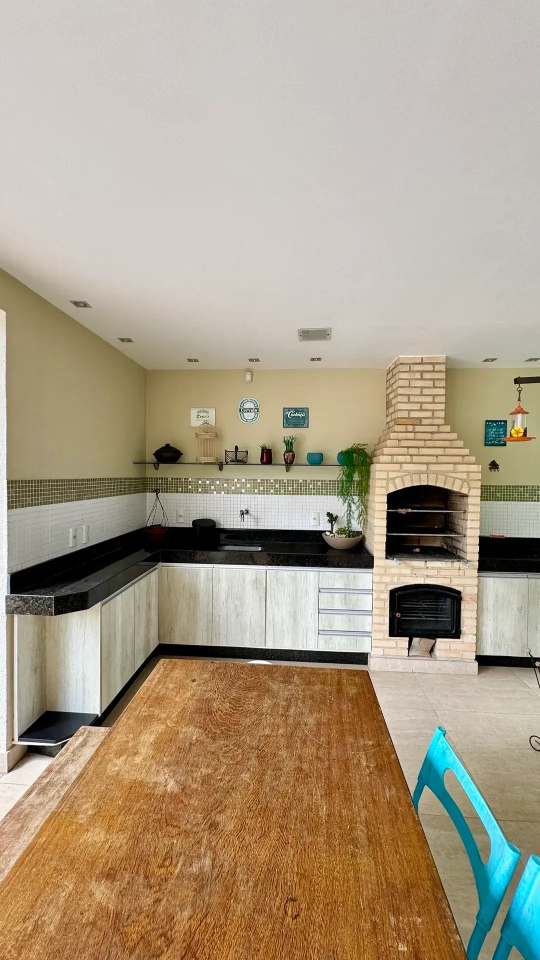 House with 5 bedrooms and a built-in balcony grill — photo 13