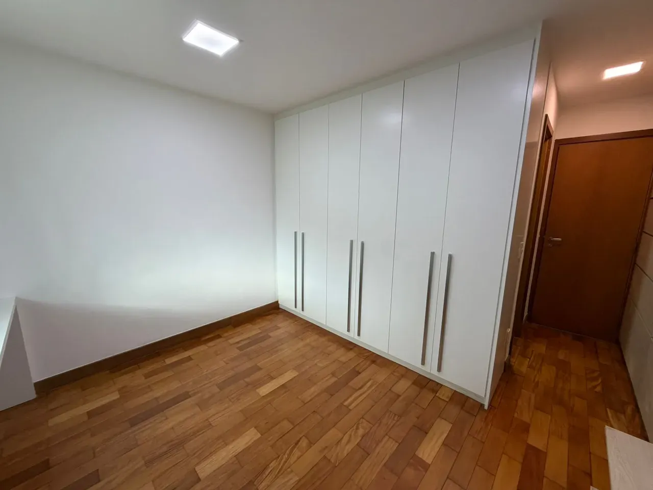 Apartamento de 166 m² com 4 quartos e 2 suítes — photo 5
