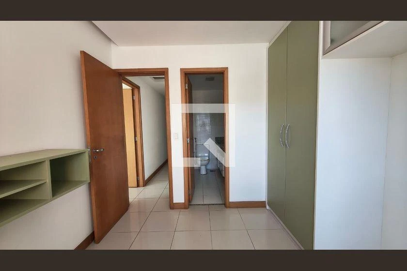 Apartment with 3 en-suite bedrooms and 5 bathrooms, 177 m² — photo 36