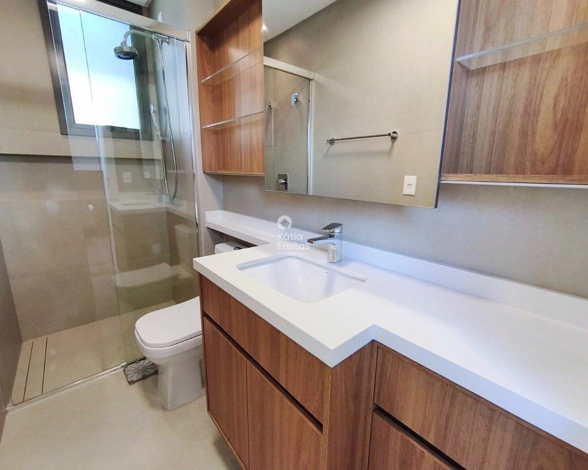 132 m² unfurnished apartment with 3 en-suites — photo 14