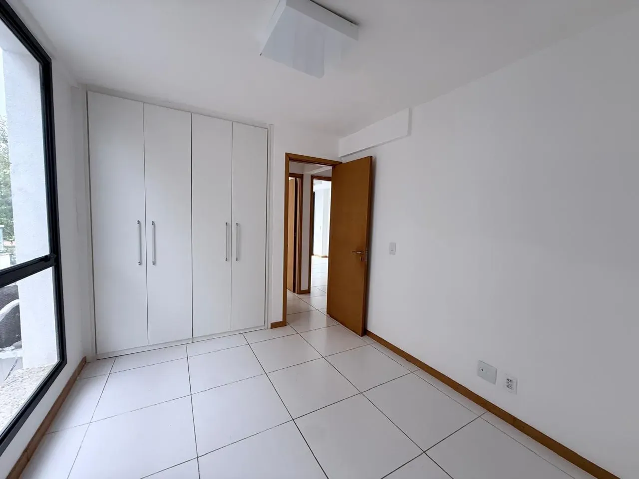 Casa com janelas do piso ao teto, Recreio dos Bandeirantes — photo 12