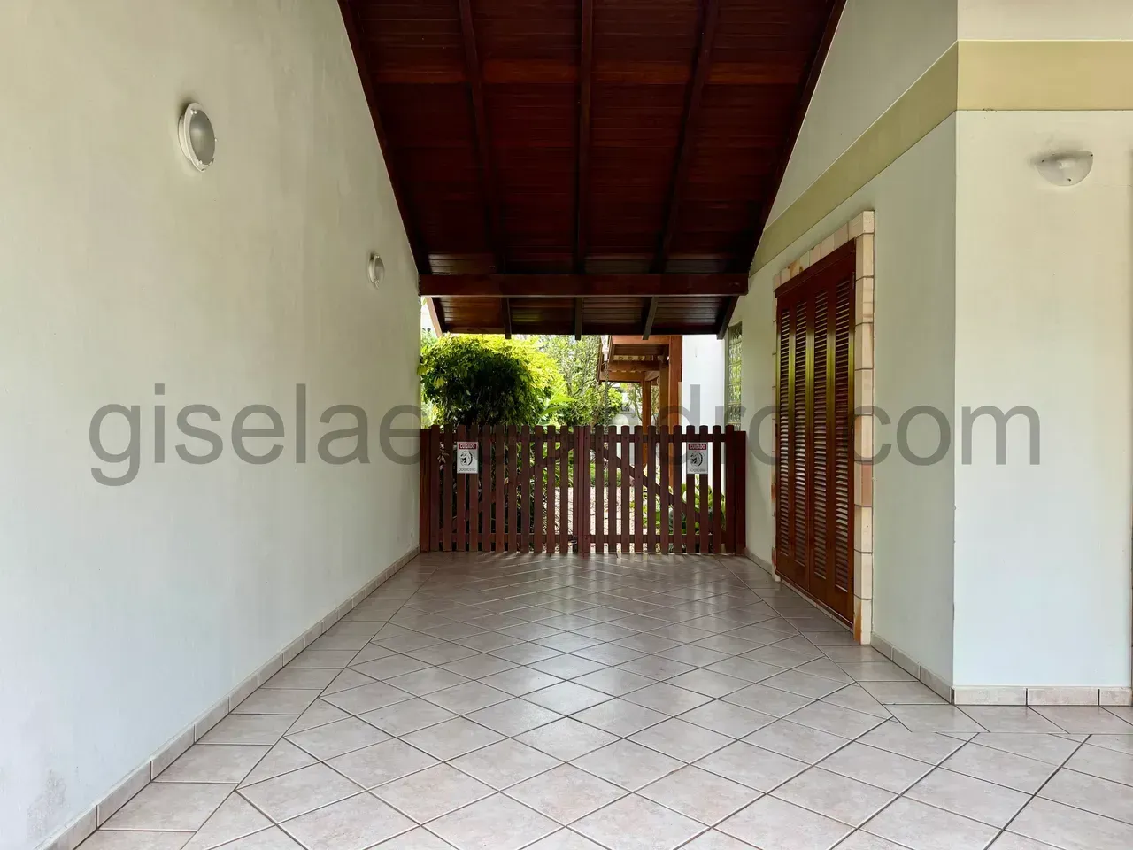 Casa amueblada con 4 dormitorios y 3 baños — photo 15