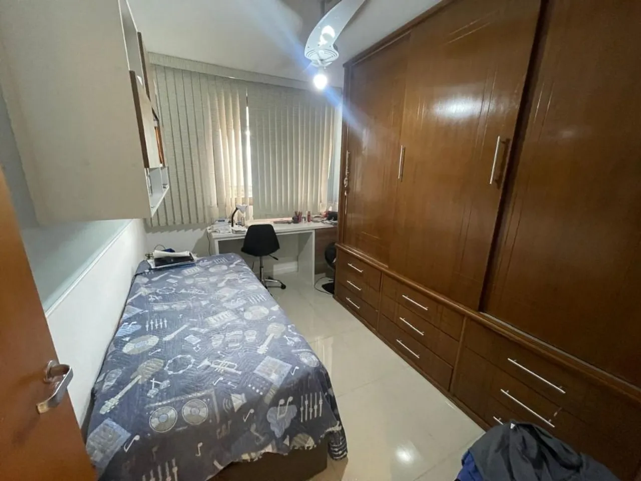 Apartamento mobiliado com 3 quartos e cozinha fechada — photo 10