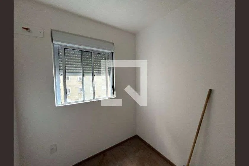 2-bedroom apartment in a building with a pool — photo 28