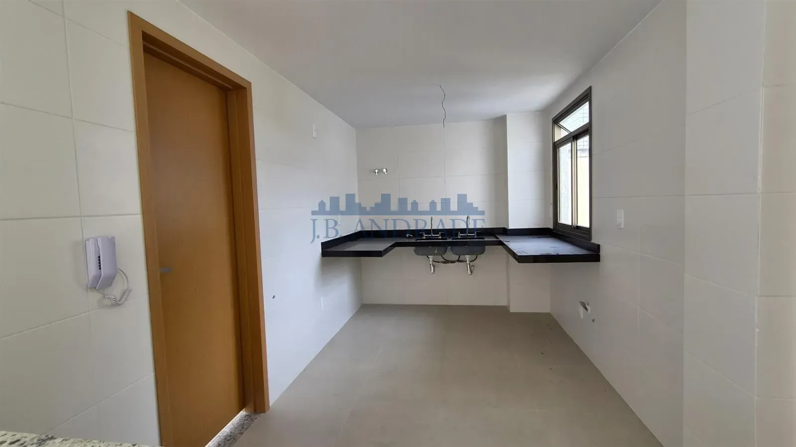 3-bedroom apartment with a private BBQ in Rio de Janeiro — photo 2