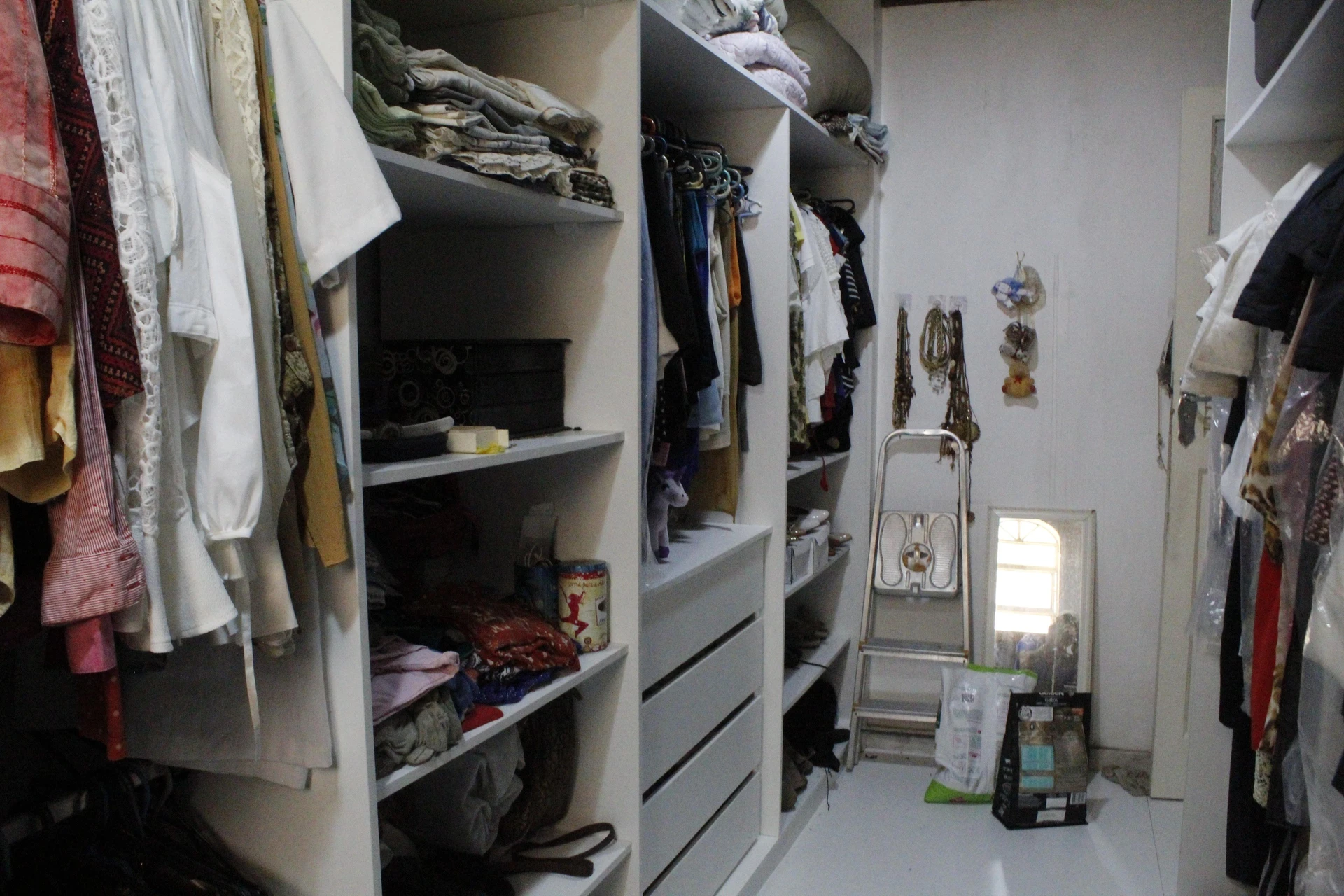 Furnished 4-bedroom house with private balcony — photo 39