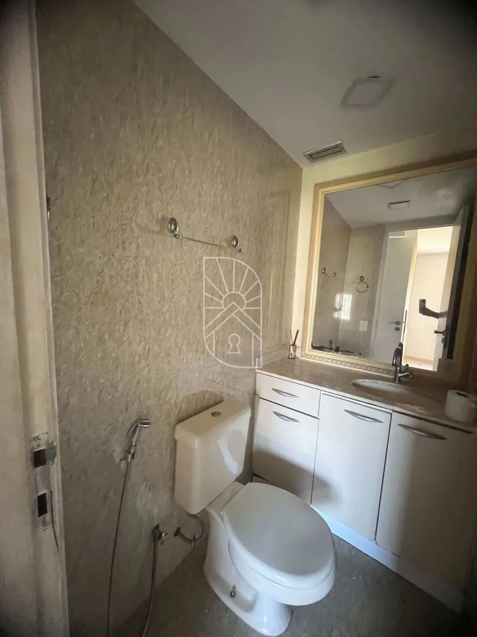 Apartamento de 2 quartos com 2 banheiros e varanda — photo 6
