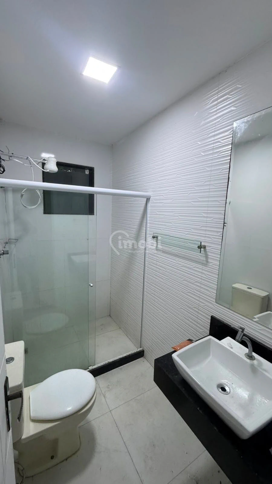 Furnished 270 m² house with 7 bedrooms and 6 bathrooms — photo 17