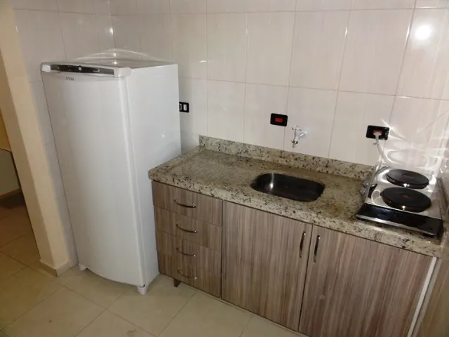 Studio de 28 m² com máquina de lavar e espaço de home office — photo 3