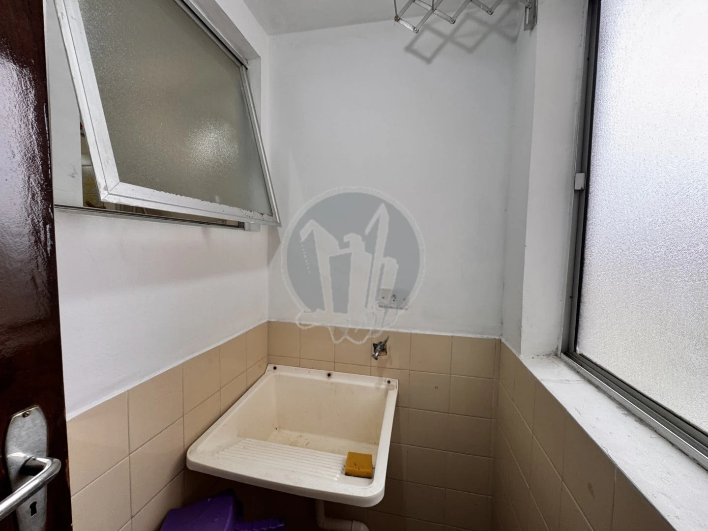 Деревянный пол или ламинат и 1 спальня: квартира 38 м² — photo 7