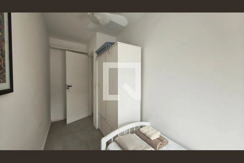 3-bedroom house with 290 m² and open-plan kitchen — photo 43