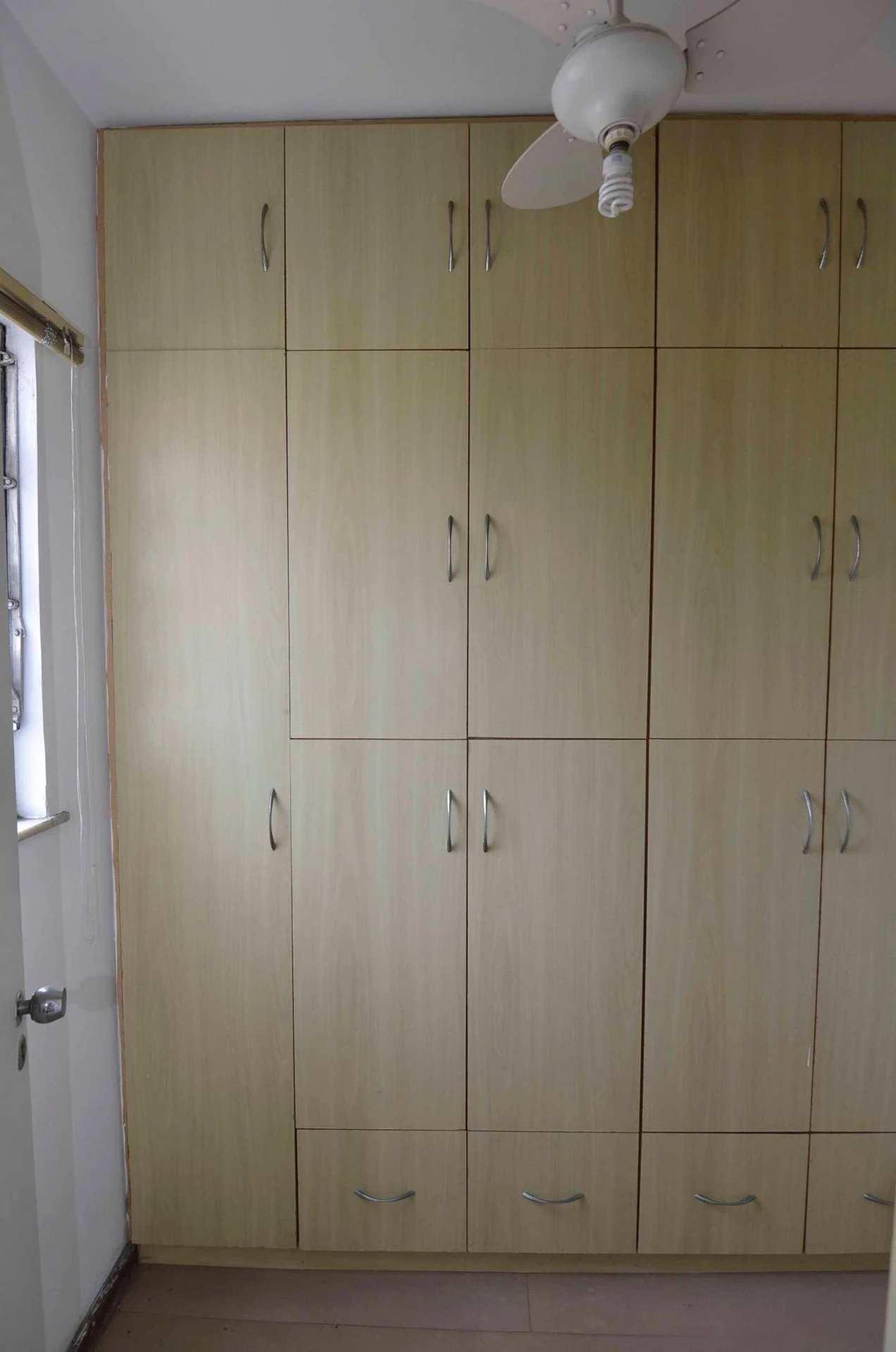 3-bedroom apartment with a mountain view in Rio de Janeiro — photo 47