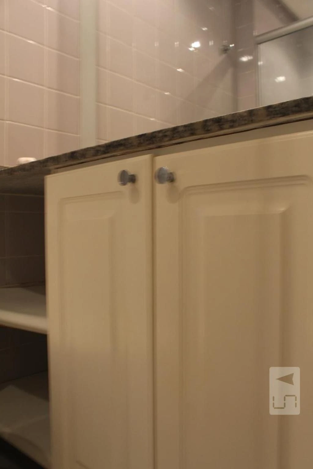 Apartamento sem mobília com 3 quartos e 2 banheiros — photo 2