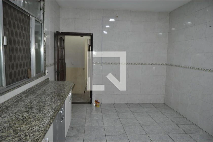 5-bedroom house with 450 m² and a private-use pool — photo 5