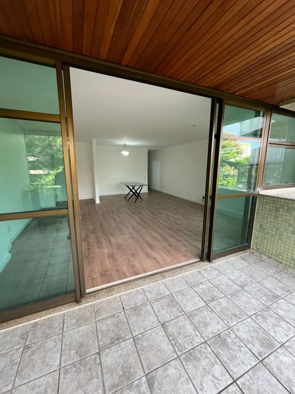 Rental apartment with 3 bedrooms and 3 bathrooms — photo 9
