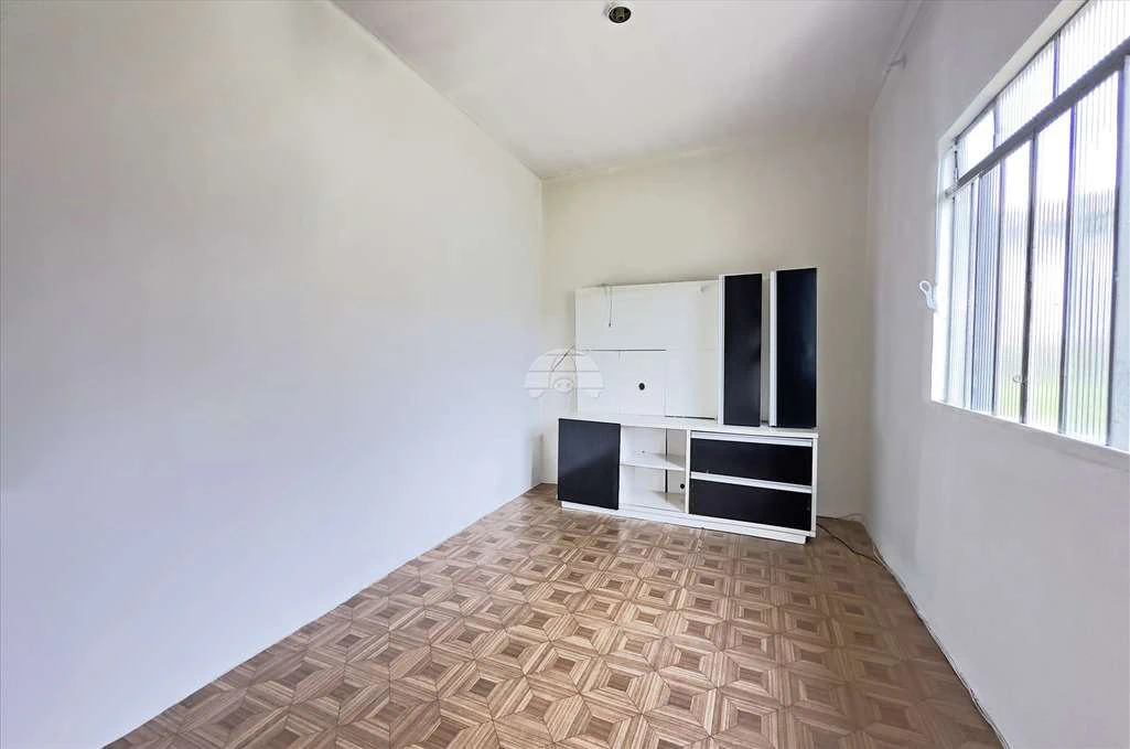 40 m² studio with separate kitchen and 1 parking spot — photo 5