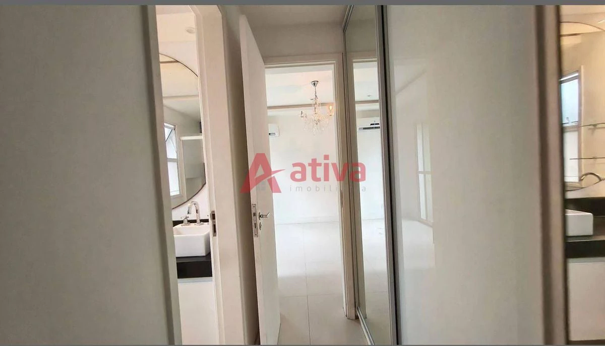Casa em condomínio com 4 suítes e 200 m² — photo 28
