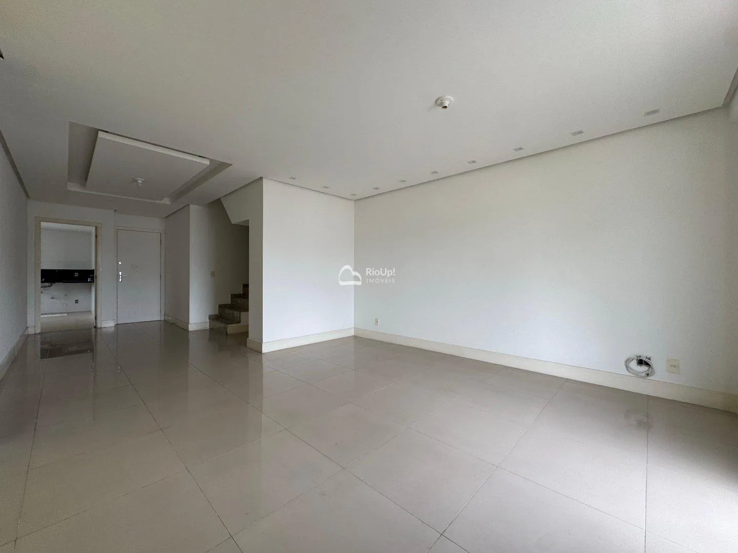 Apartment, 246 m², with a grill on the balcony — photo 7