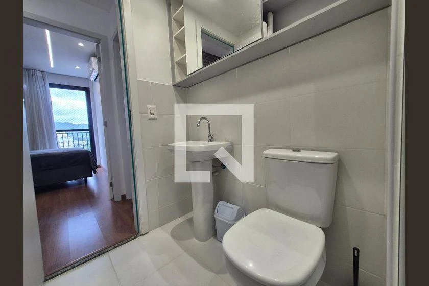 Furnished 75 m² apartment with 2 bedrooms — photo 34
