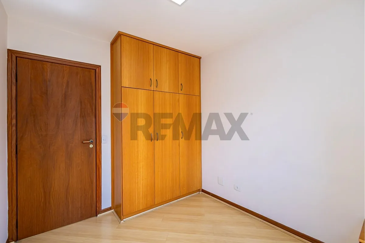 Apartment, 36 m², with wood or laminate floors — photo 28