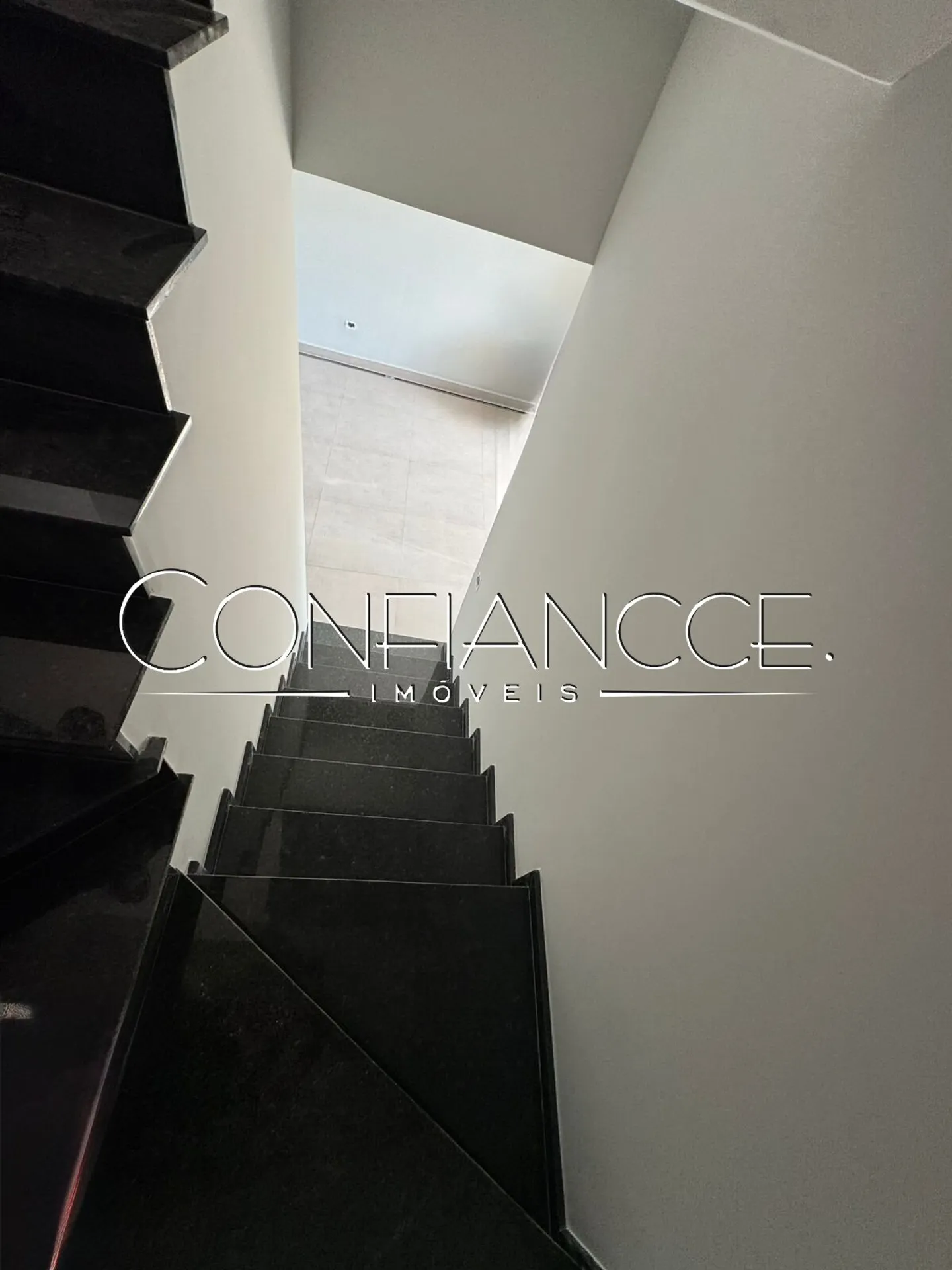 Condominium house with 3 bedrooms, 3 baths and 2 parking — photo 5