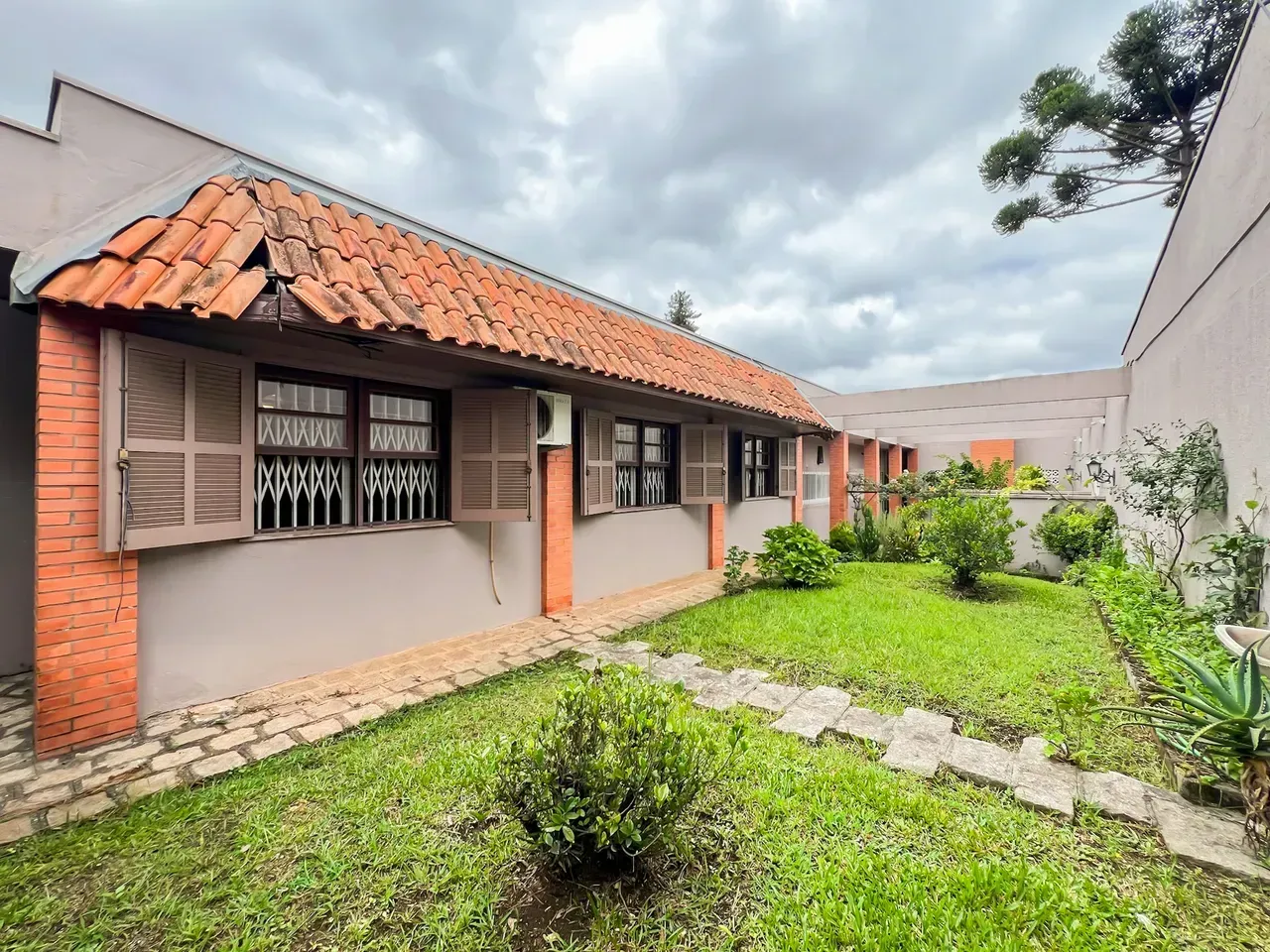 Casa comercial de 590 m², 3 dormitorios y cocina cerrada — photo 14