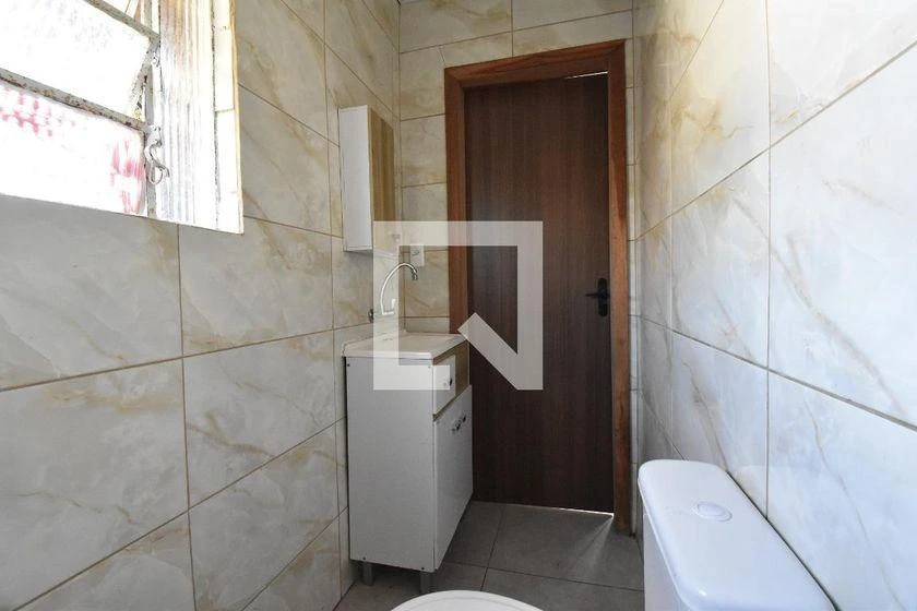 3-bedroom house with a washing machine in Curitiba — photo 2