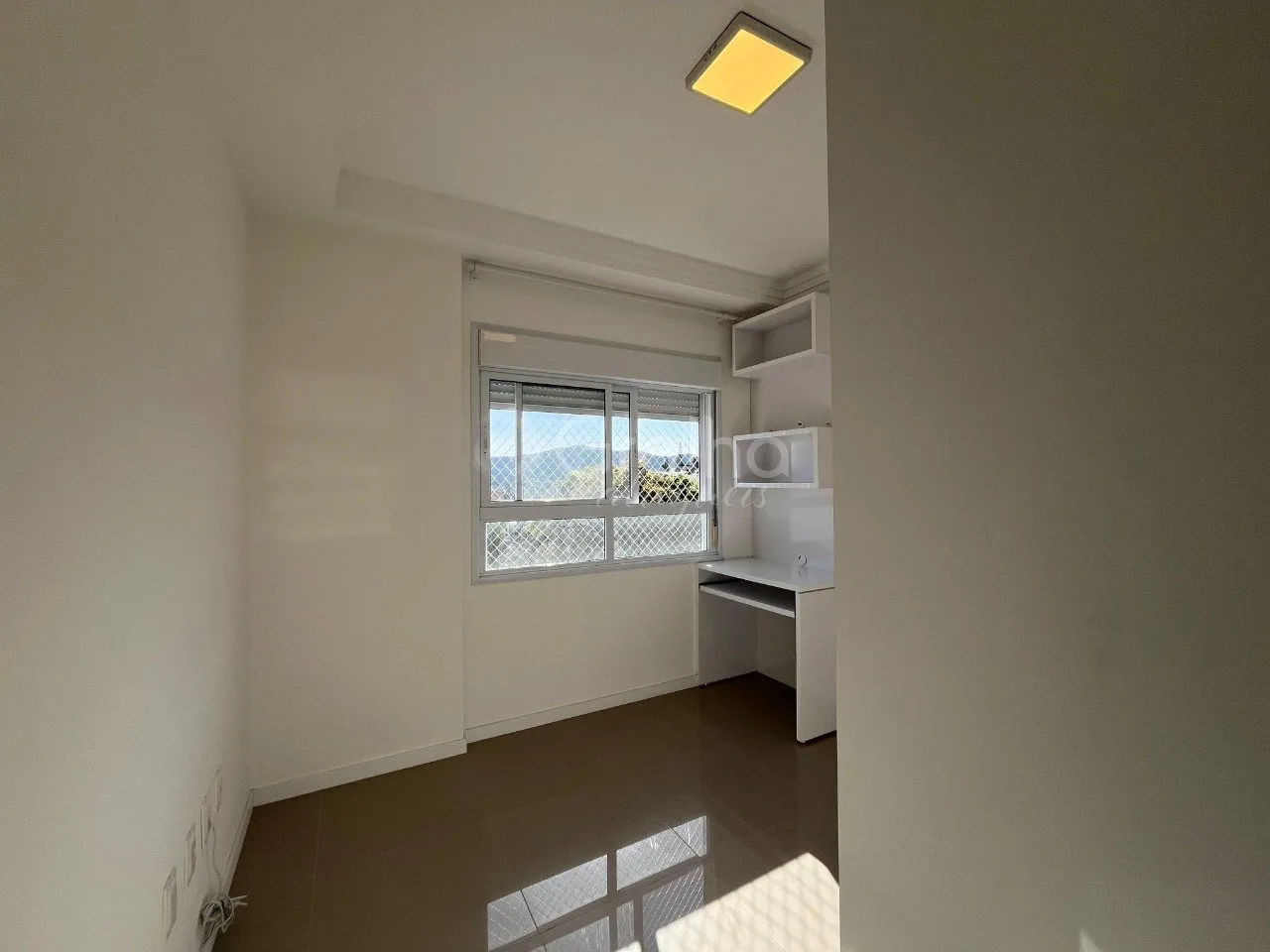 Furnished 2-bedroom apartment with 1 en-suite 94 m² — photo 17