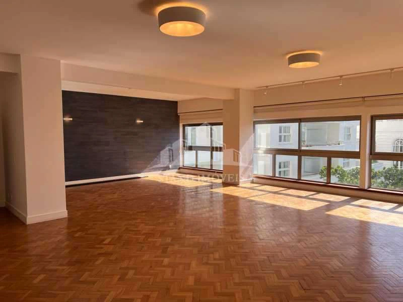 3-bedroom apartment with 1 en-suite bathroom and 300 m² — photo 13