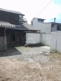 4-bedroom house with a grill on the balcony in Florianópolis — photo 7