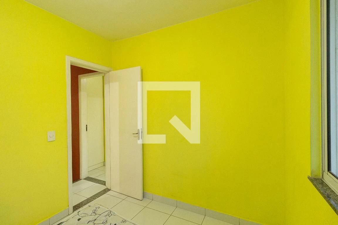 200 m² house with a private BBQ and a private pool — photo 43