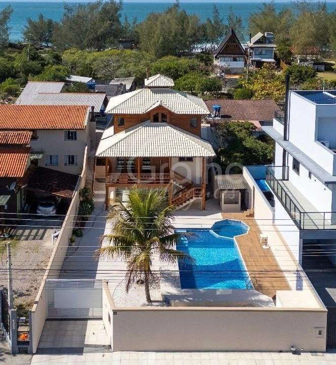 Casa mobiliada com 3 quartos, 3 banheiros e 408 m² — photo 4