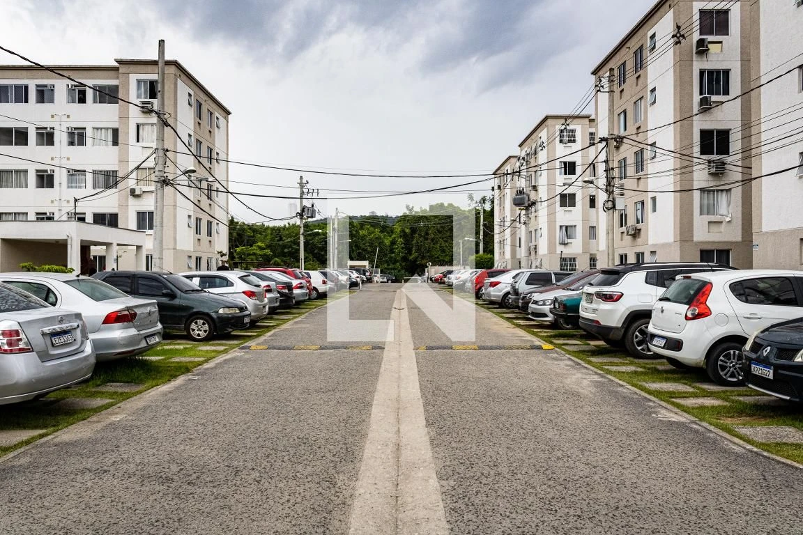 Apartamento com 2 quartos e área de lavanderia — photo 46